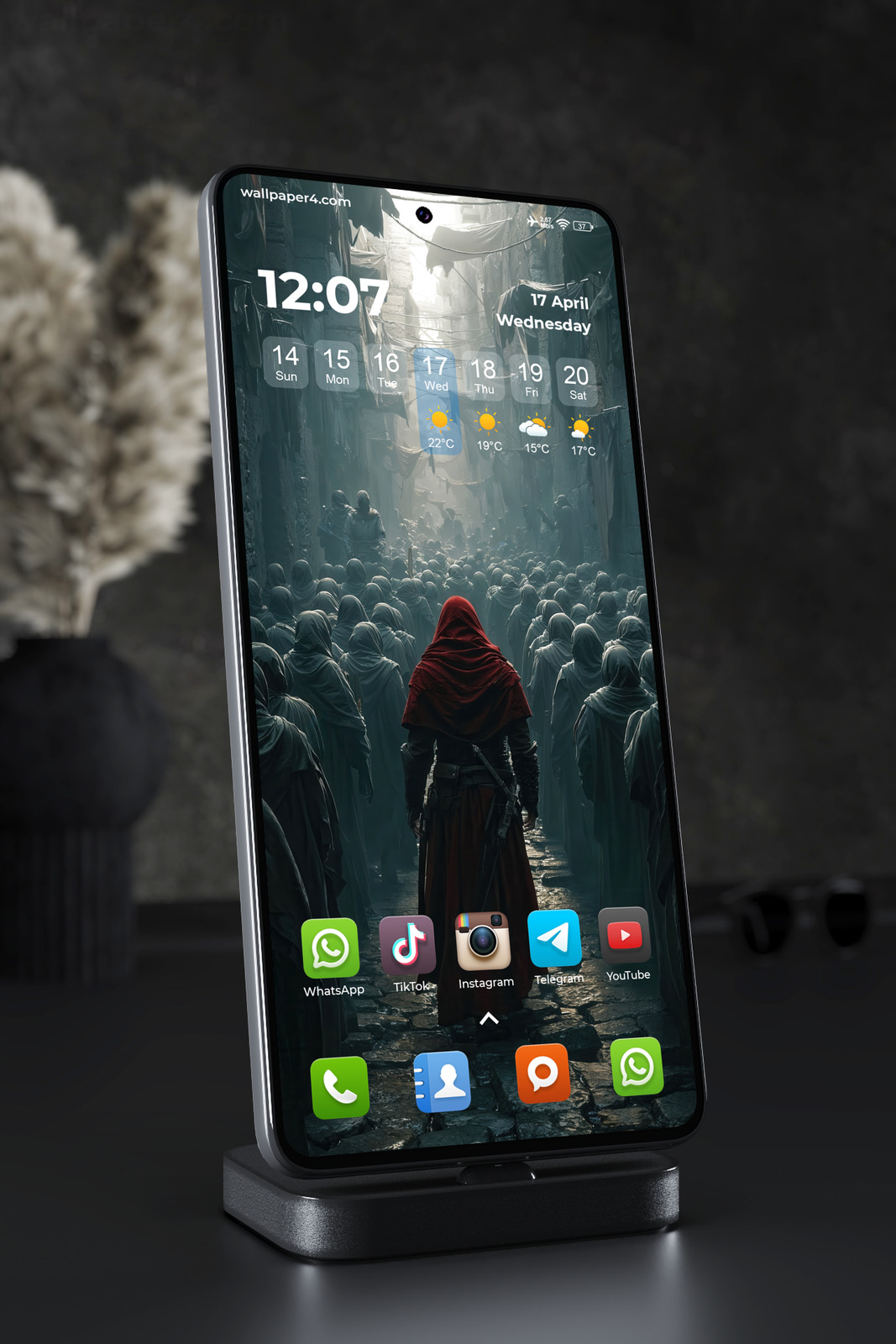Mobile Wallpaper 3154 - Red Hooded Assassin in Dark Medieval Alley