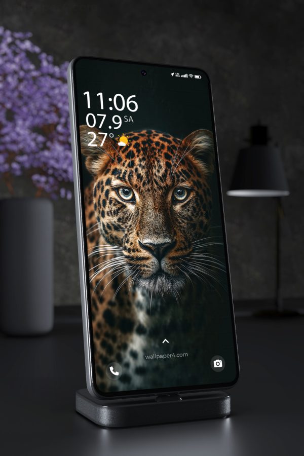 Phone Wallpaper 3163 - Intense Leopard Portrait Dark Wildlife Art