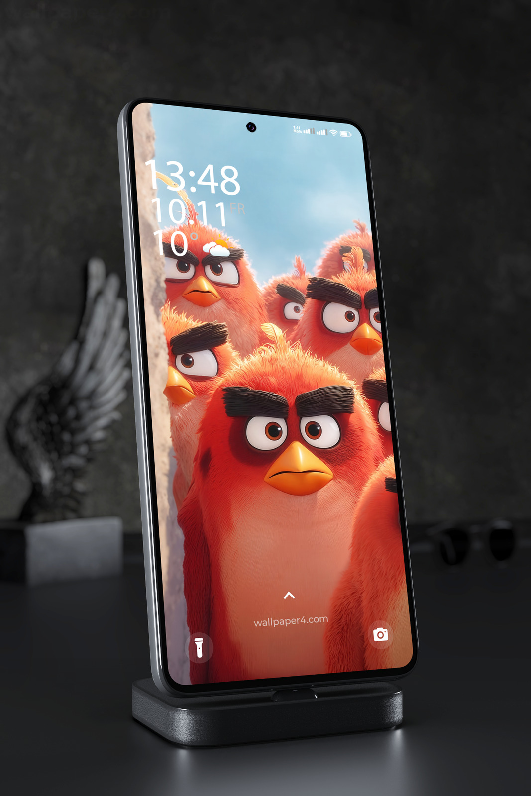 Phone Wallpaper 3277 - Angry Birds Red and Hatchlings Funny Scene