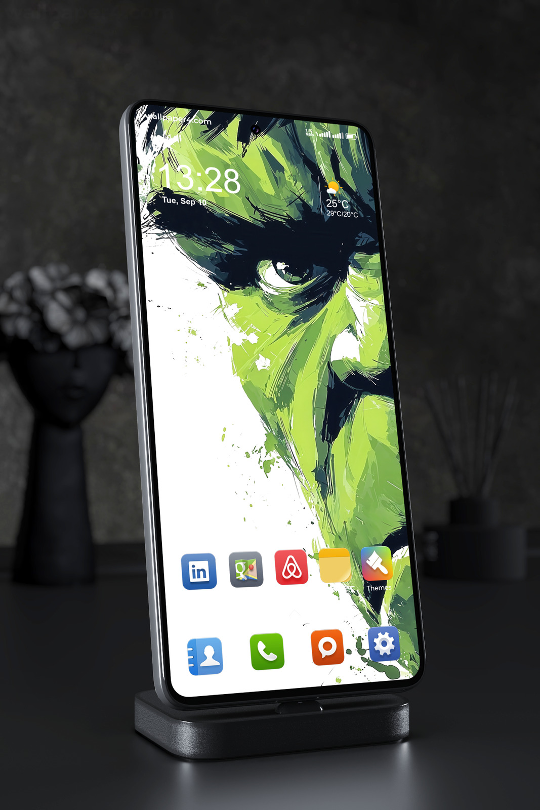 Mobile Wallpaper 3654 - Hulk Abstract Green Comic Art Wallpaper