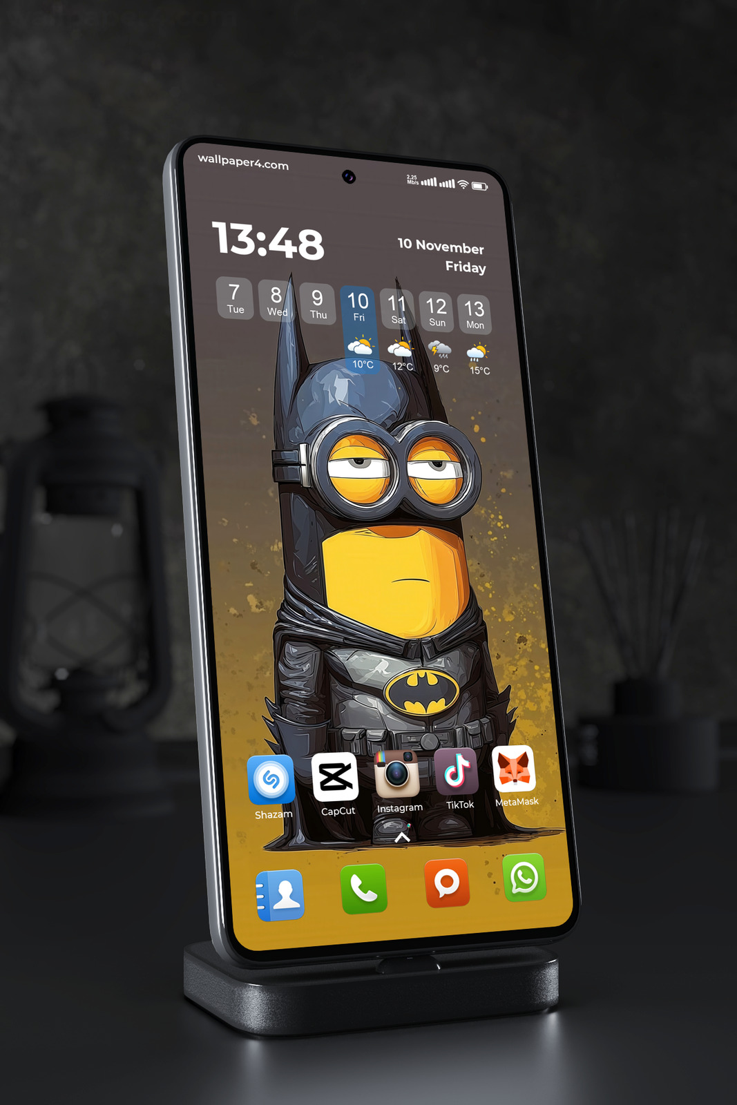 Phone Wallpaper 3845 - Batman Minion Crossover Hero Art