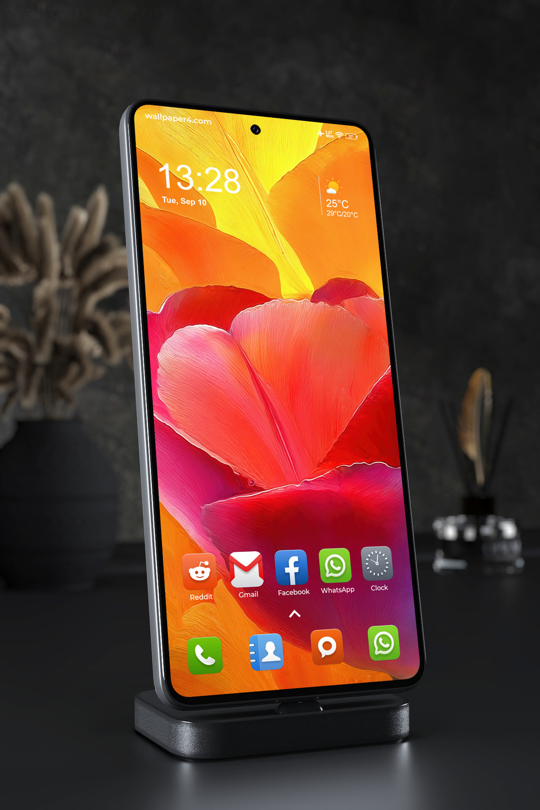 Mobile Wallpaper 4391 - Vibrant Abstract Petal Texture in Warm Colors