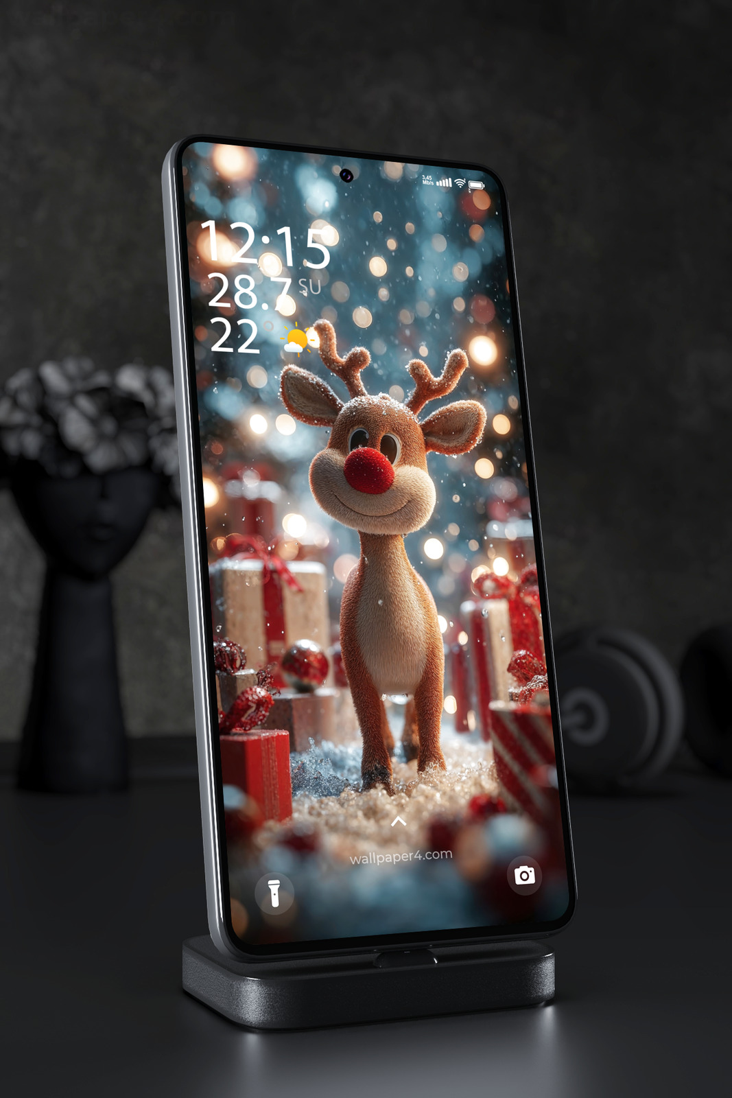 Phone Wallpaper 4824 - Cute Christmas Reindeer in Festive Snowfall