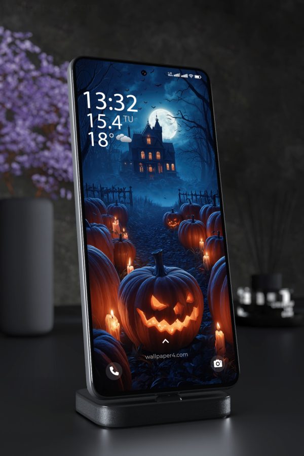 Phone Wallpaper 4841 - Haunted Halloween House Beneath a Full Moon