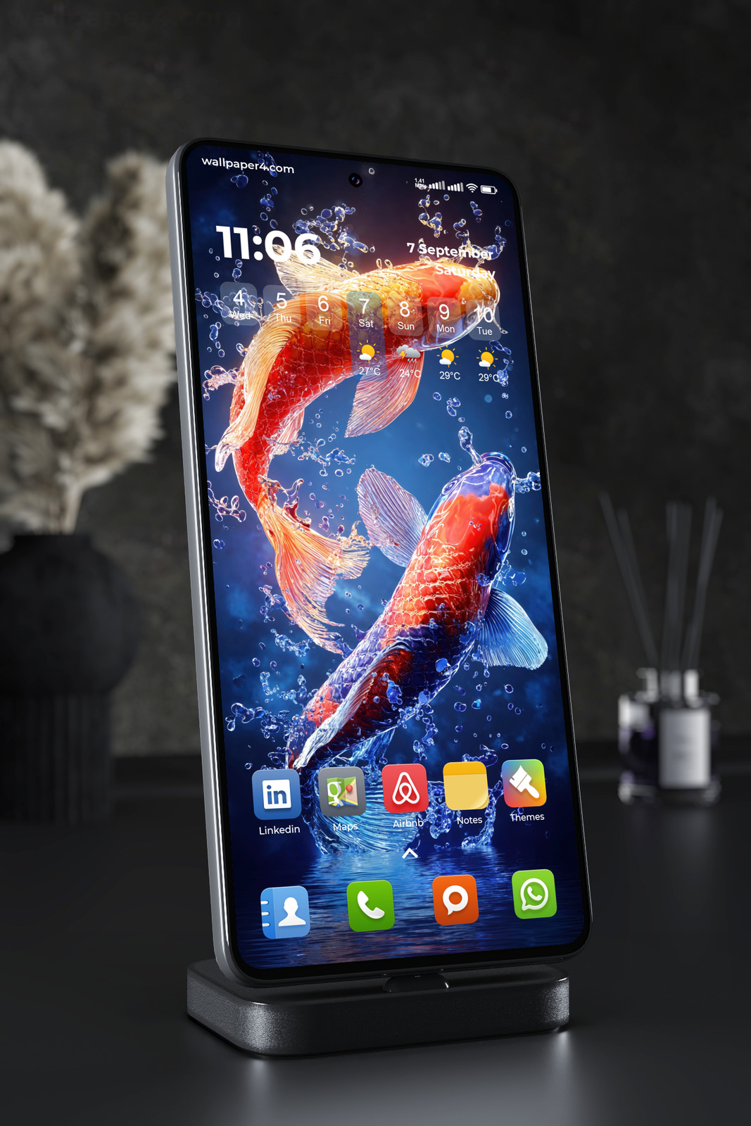 Mobile Wallpaper 5199 - Fiery Koi Fish in a Dynamic Water Splash
