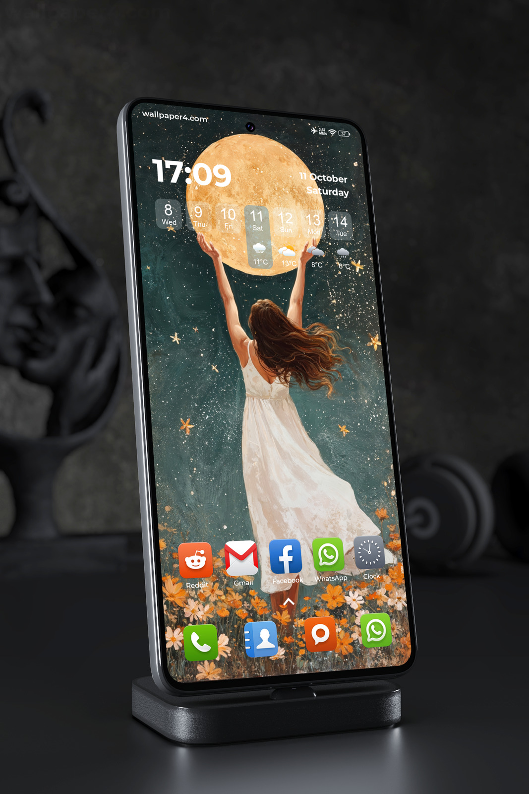 Mobile Wallpaper 5732 - Woman Reaching for the Golden Moon