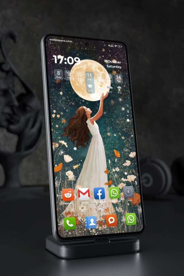 Mobile Wallpaper 5732 - Woman Reaching for the Golden Moon