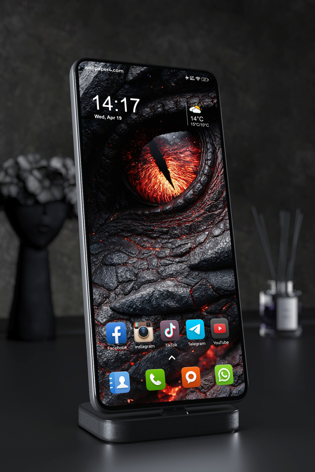 Mobile Wallpaper 5920 - Fiery Dragon Eye Beneath Black Volcanic Scales