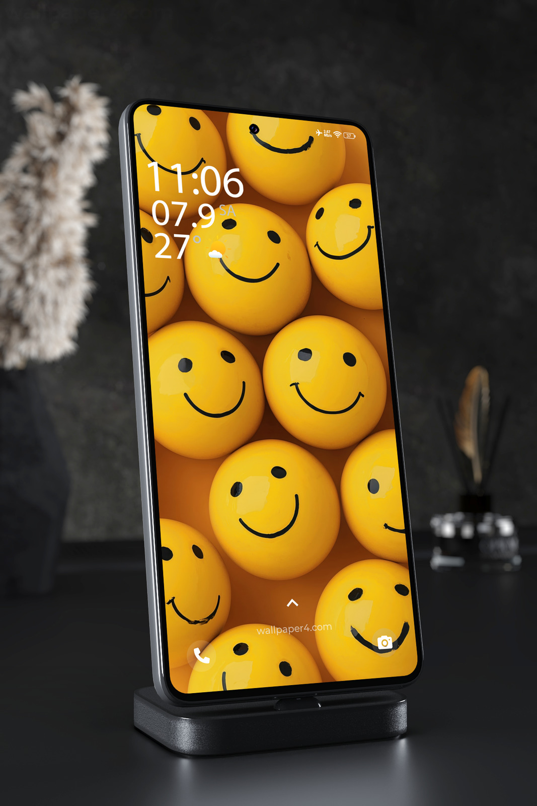 Phone Wallpaper 5998 - Bright Yellow Smiley Faces on Brown Background