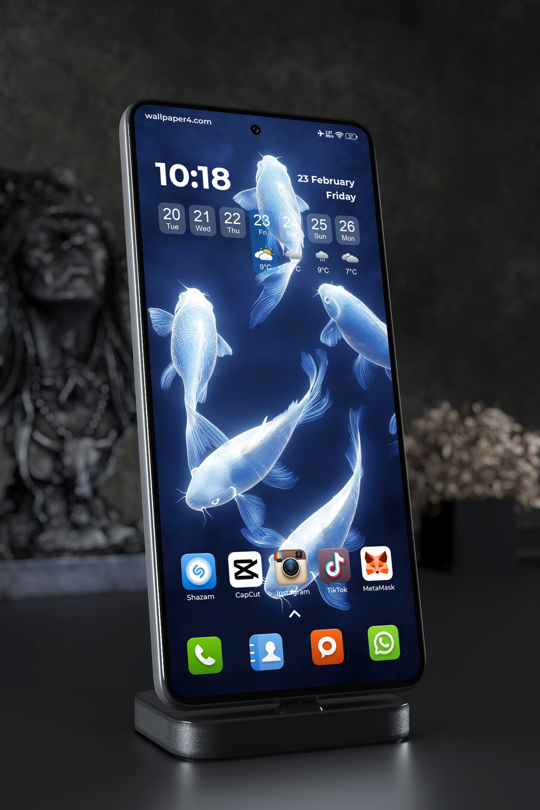 Phone Wallpaper 6256 - Glowing Koi Fish in Deep Blue Water
