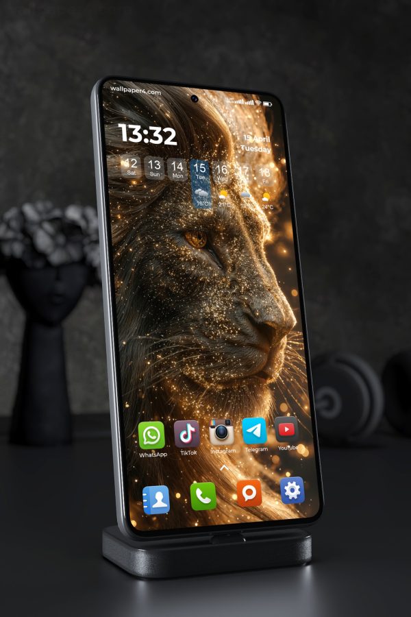 Phone Wallpaper 6662 - Golden Lion Portrait with Glowing Dust Effect