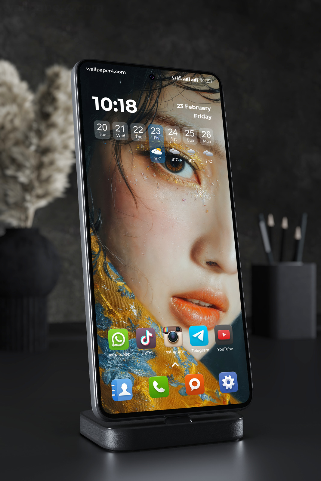 Mobile Wallpaper 6674 - Blue Eye Portrait with Artistic Beauty