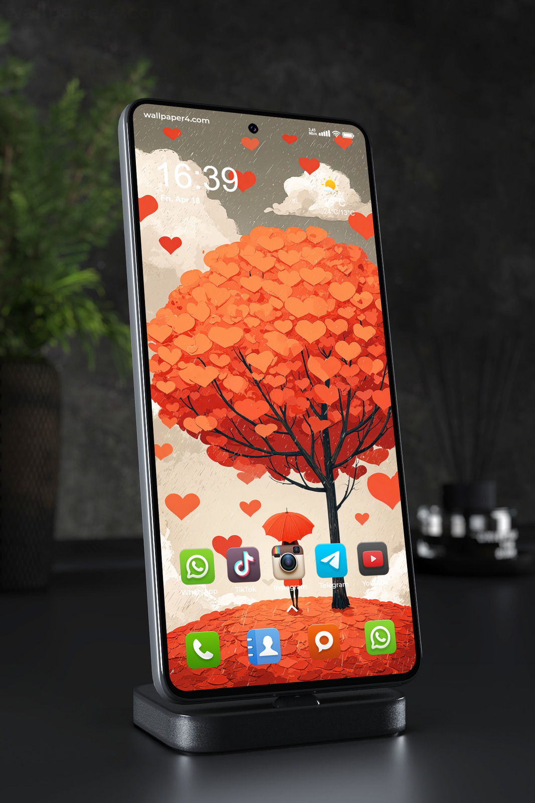 Mobile Wallpaper 7143 - Autumn Love in the Rain Under an Orange Tree