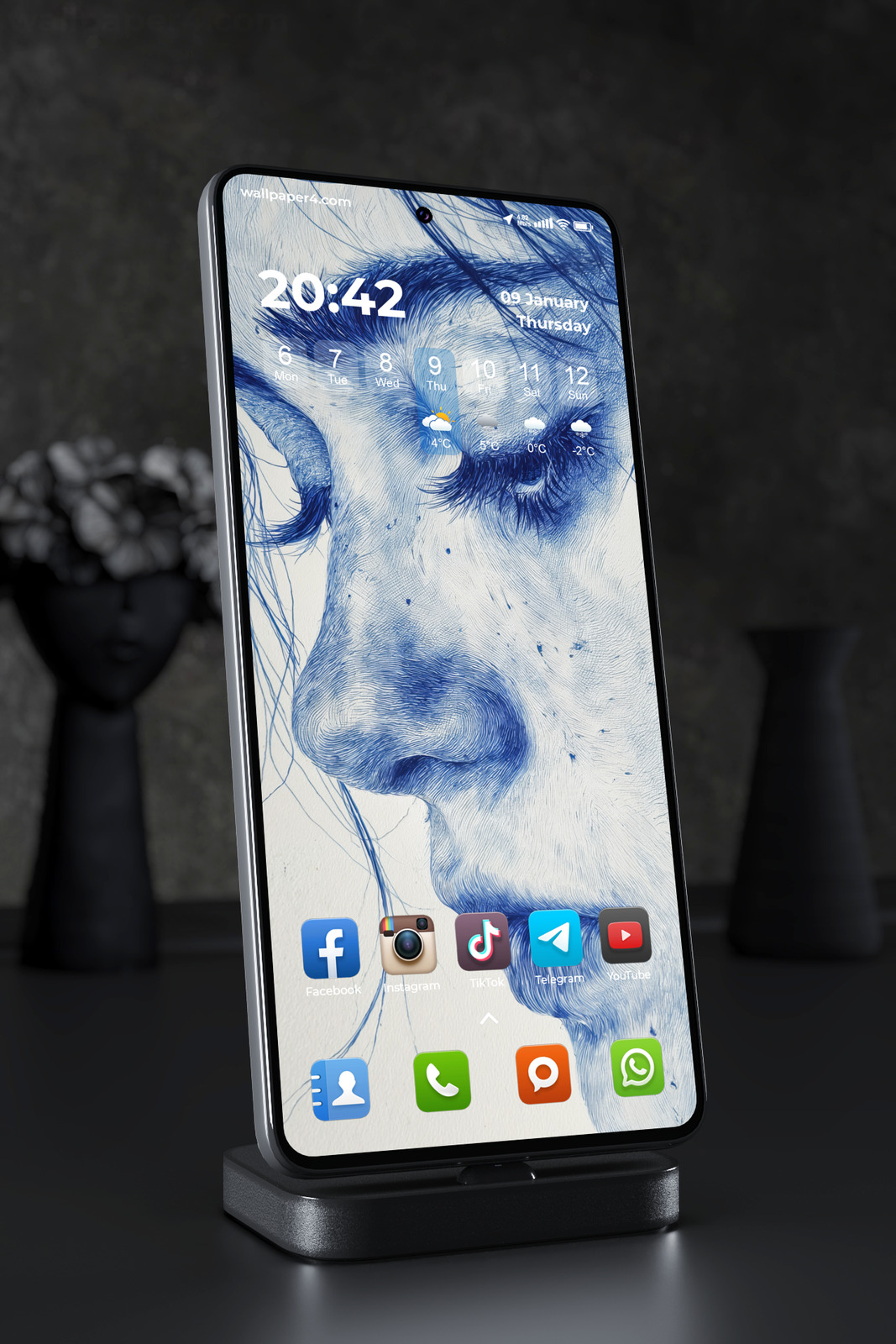 Phone Wallpaper 7166 - Serene Blue Ink Portrait of a Woman