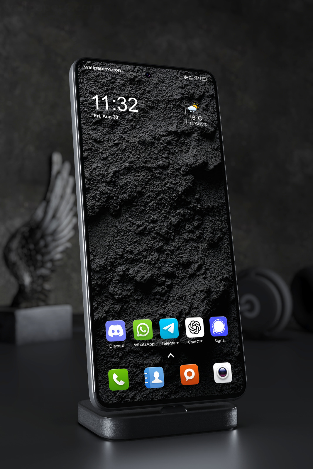 Phone Wallpaper 7266 - Dark Black Stone Texture with Rugged Detail