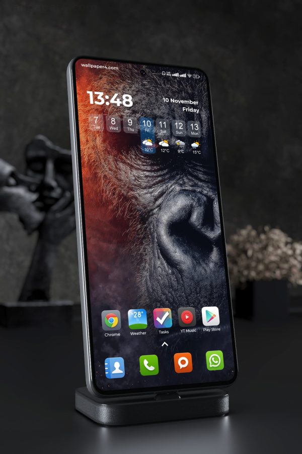 Phone Wallpaper 7459 - King Kong Fiery Eye Dark Cinematic Portrait