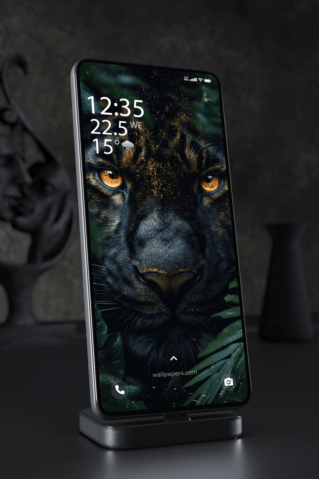 Phone Wallpaper 7483 - Black Panther with Golden Eyes in Dark Jungle
