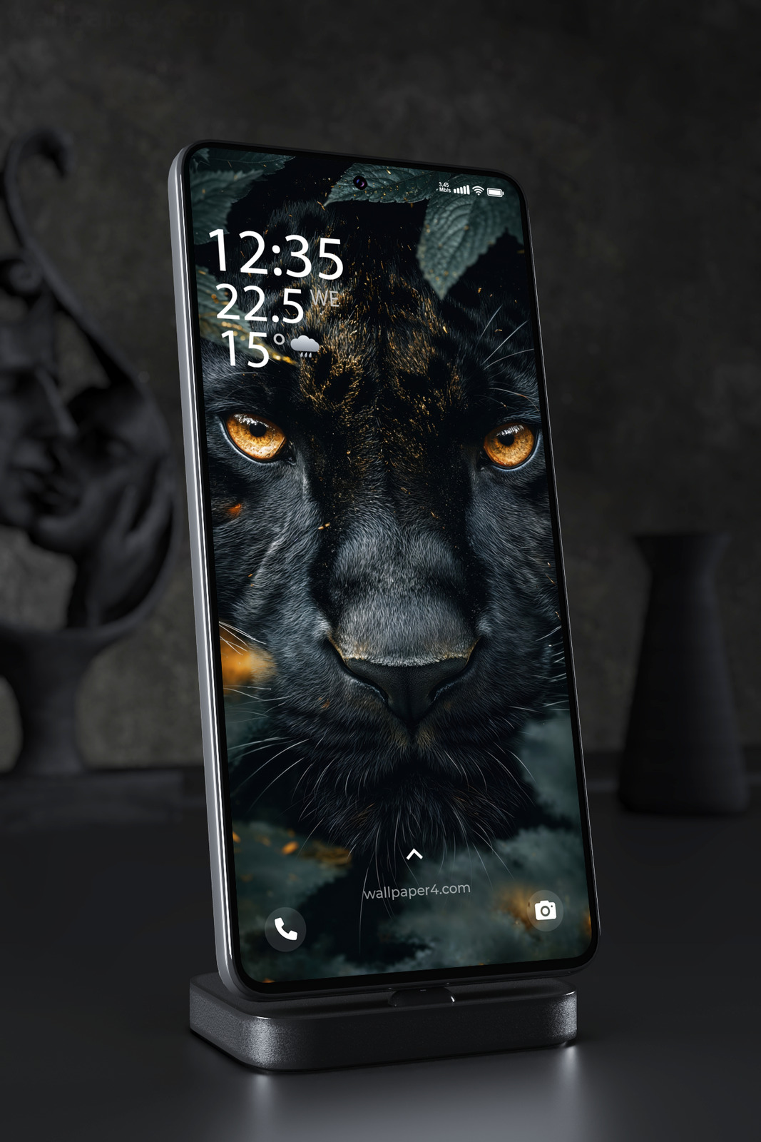 Mobile Wallpaper 7483 - Black Panther with Golden Eyes in Dark Jungle