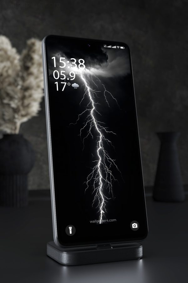 Mobile Wallpaper 7621 - Powerful Lightning Strike in a Dark Storm