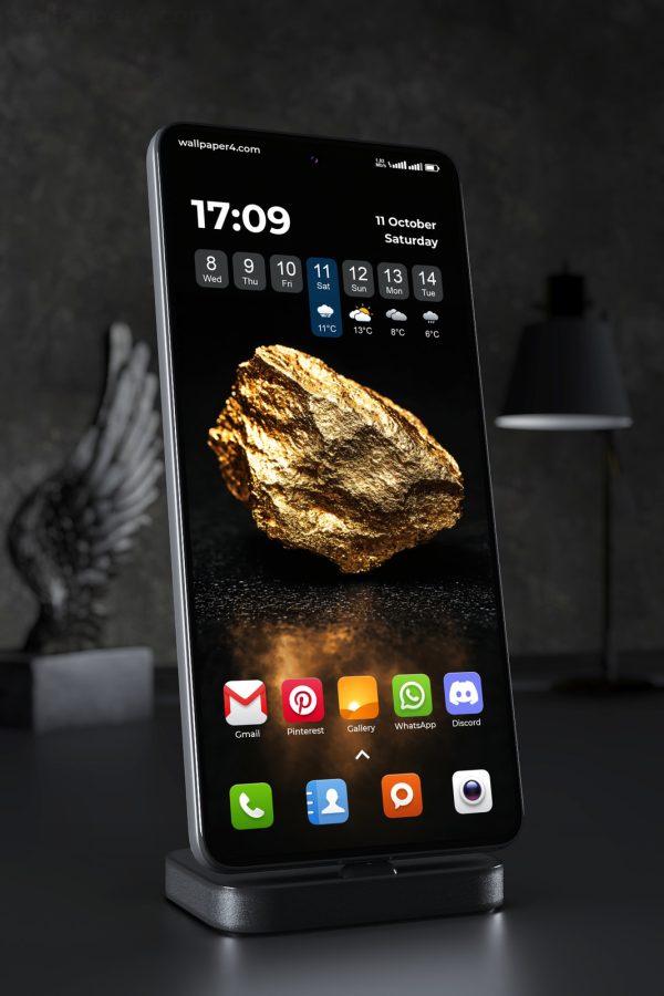 Phone Wallpaper 7660 - Raw Gold Nugget on a Deep Black Background