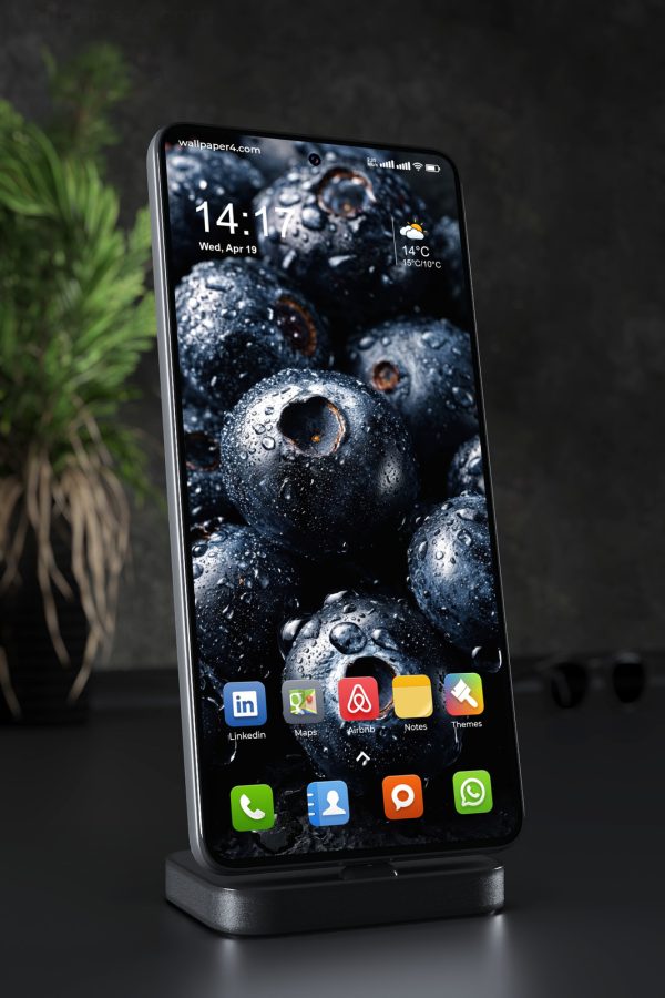 Phone Wallpaper 7748 - Dark Blueberries with Fresh Water Droplets