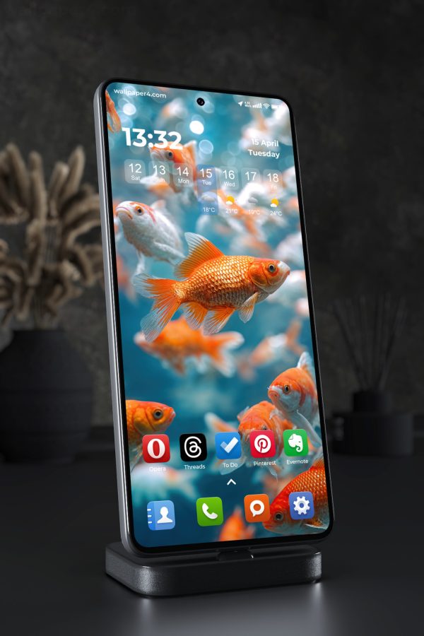 Phone Wallpaper 7862 - Golden Fish Swimming in Blue Aquarium Water
