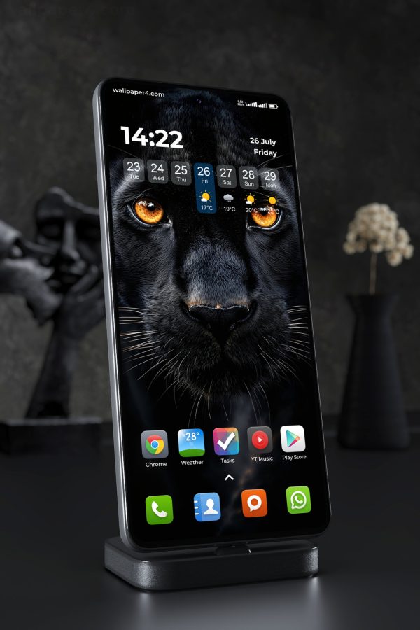 Phone Wallpaper 7904 - Black Panther With Glowing Orange Eyes