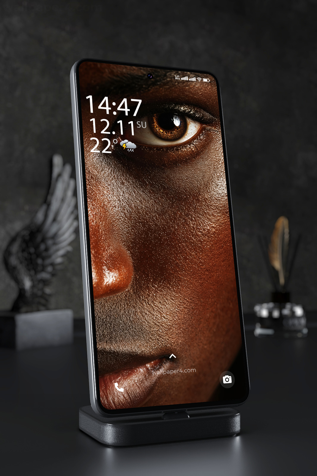 Phone Wallpaper 8220 - Intense Brown Eyes in Dramatic Golden Light