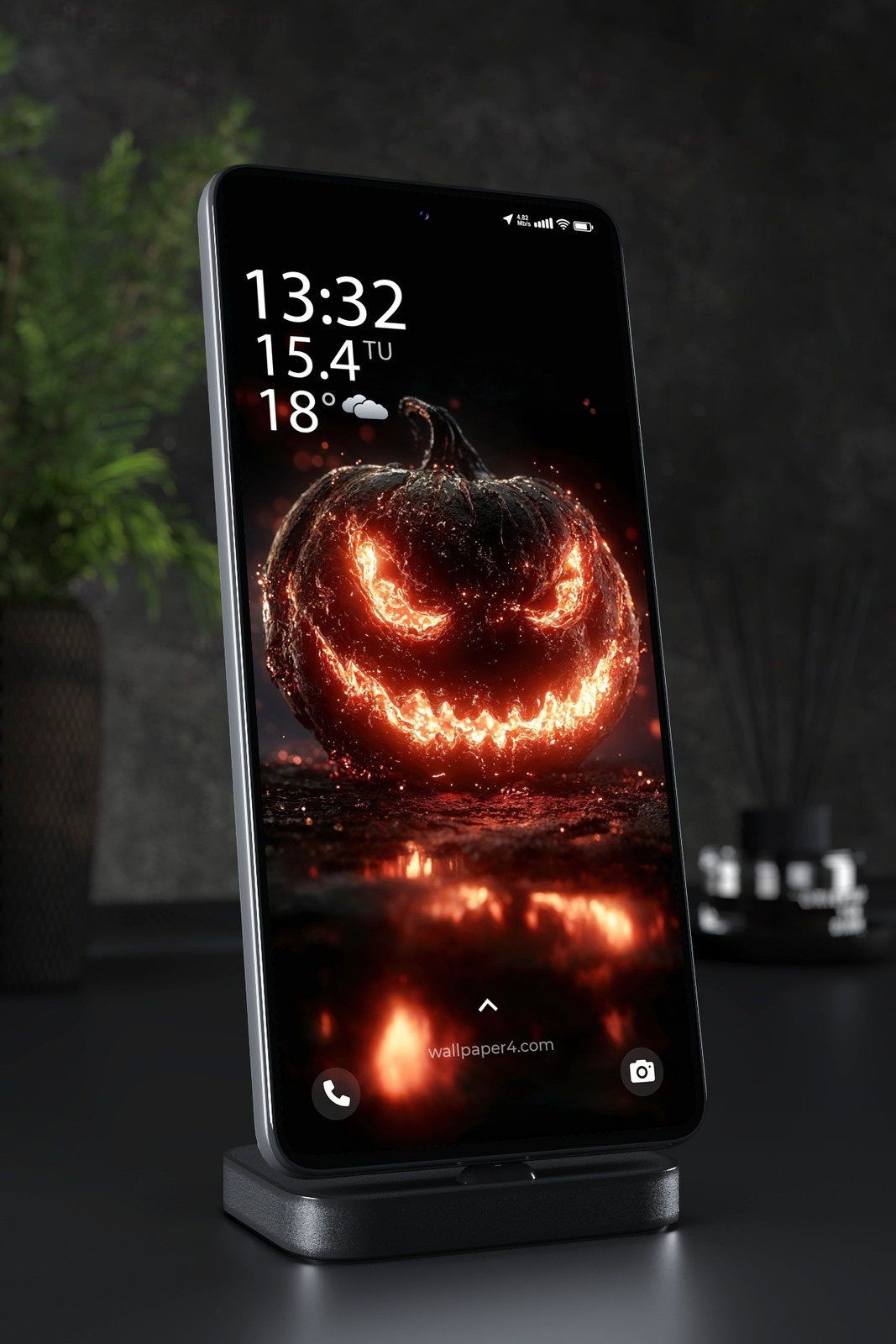 Mobile Wallpaper 8445 - Fiery Evil Pumpkin in Dark Halloween Night
