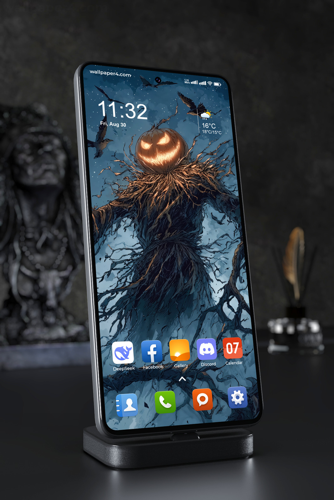 Mobile Wallpaper 8451 - Dark Pumpkin Scarecrow with Ravens at Night