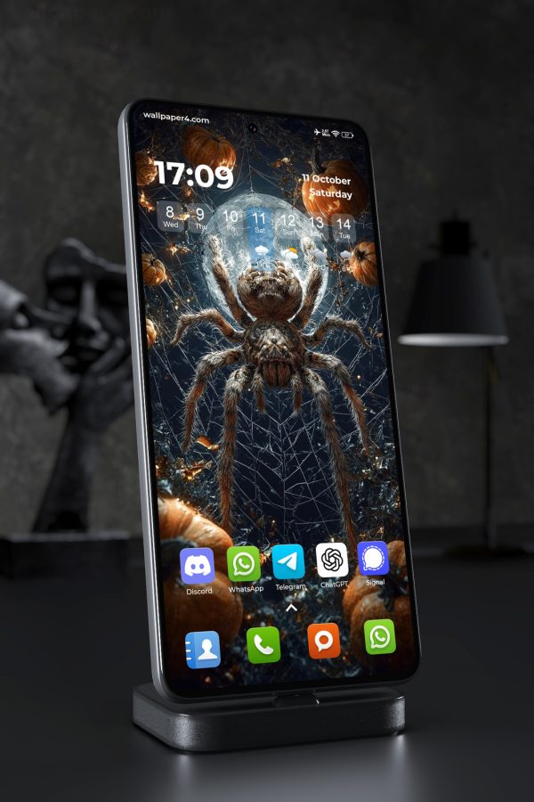 Phone Wallpaper 8458 - Halloween Spider Under a Haunting Full Moon