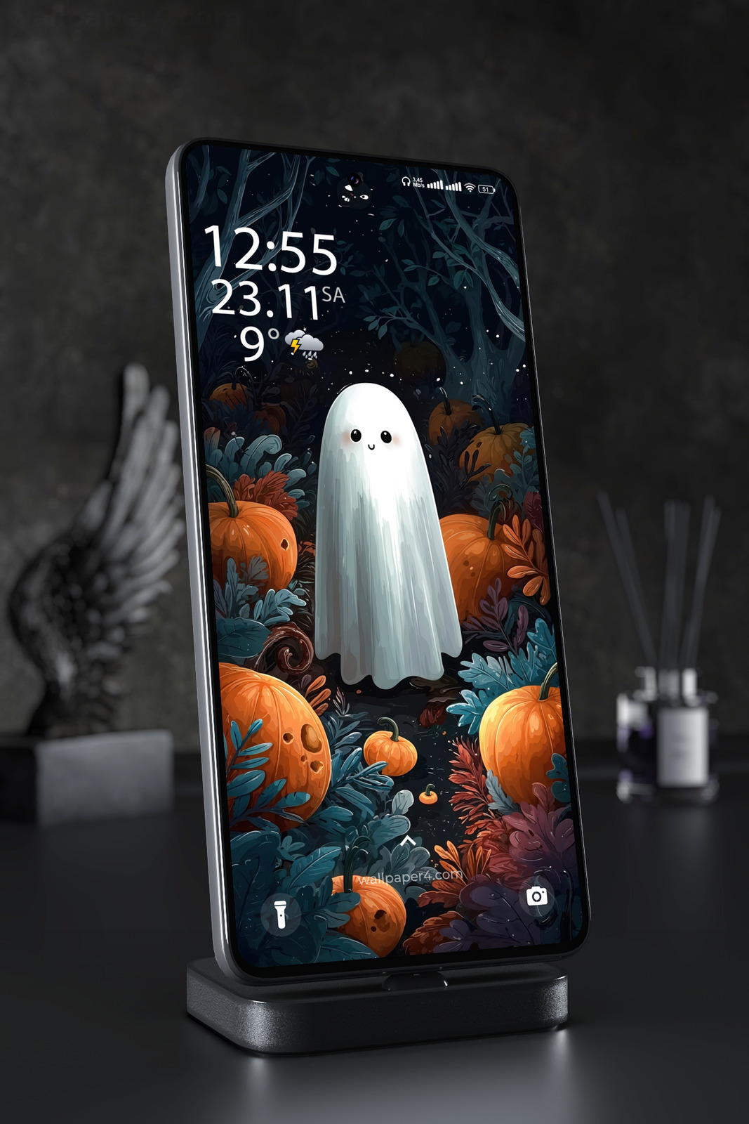 Phone Wallpaper 8467 - Cute Ghost in a Dark Halloween Pumpkin Forest
