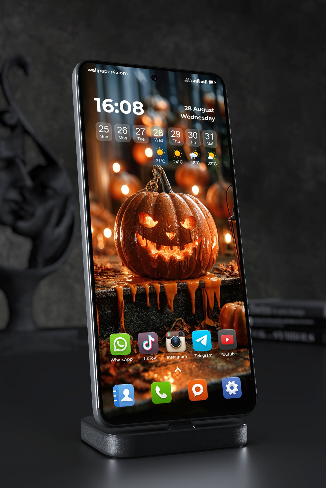 Mobile Wallpaper 8557 - Glowing Halloween Jack O Lantern Pumpkin