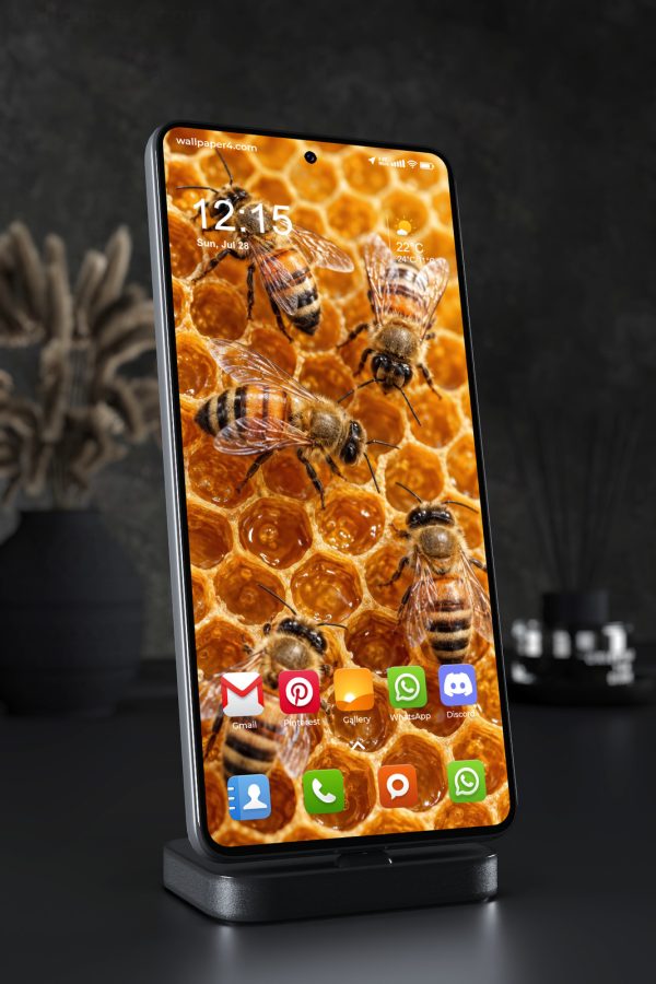 Phone Wallpaper 8977 - Honey Bees Moving Across Golden Honeycomb