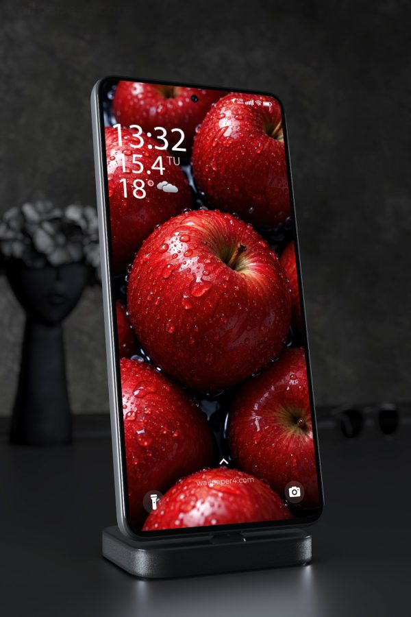 Phone Wallpaper 9260 - Close Red Apples Covered in Clear Raindrops